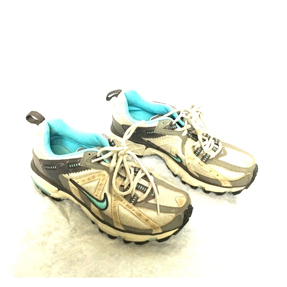 Nike Trail Running Sneaker Tennis Shoe